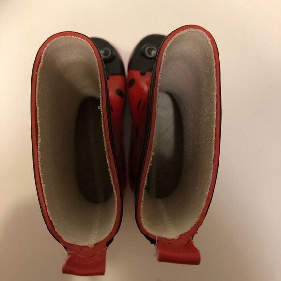 Kidorable Red Ladybug Rainboots - Picture 8 of 8